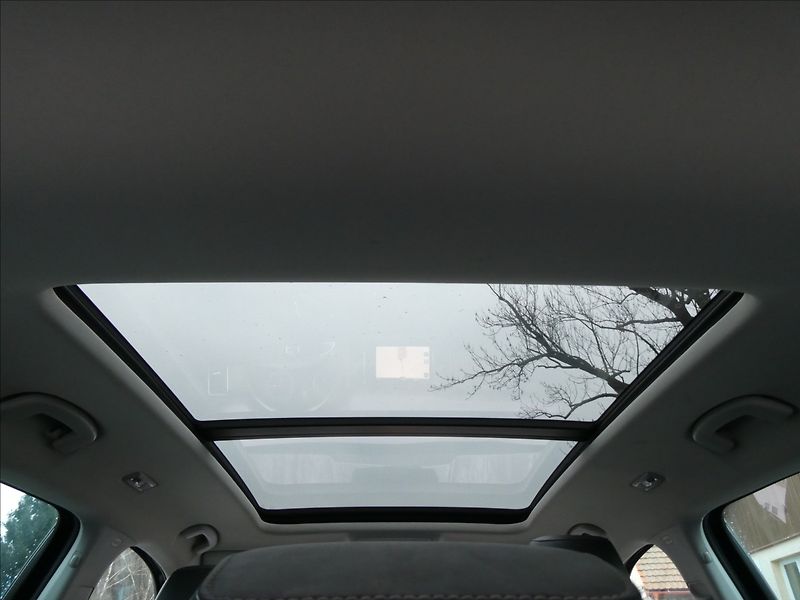 Škoda Kodiaq 2,0 TDi 140kW SCOUT,DSG,závěs - fotka 22 z 50