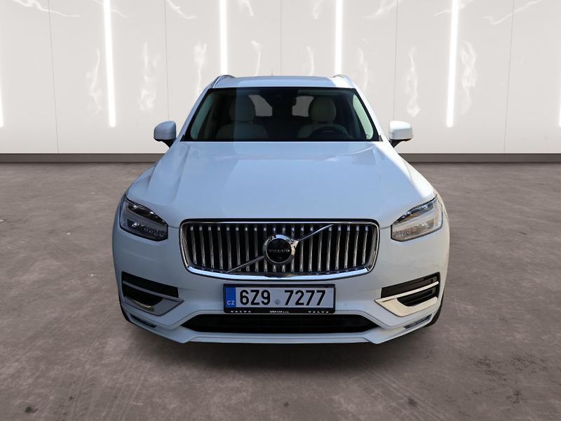 Volvo XC90 (2019) B5 AWD Inscription - fotka 6 z 21