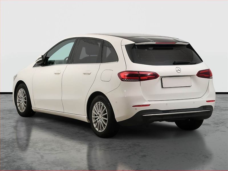 Mercedes-Benz Třídy B (2020) B 180, Automat, Kůže, Navi - fotka 4 z 14