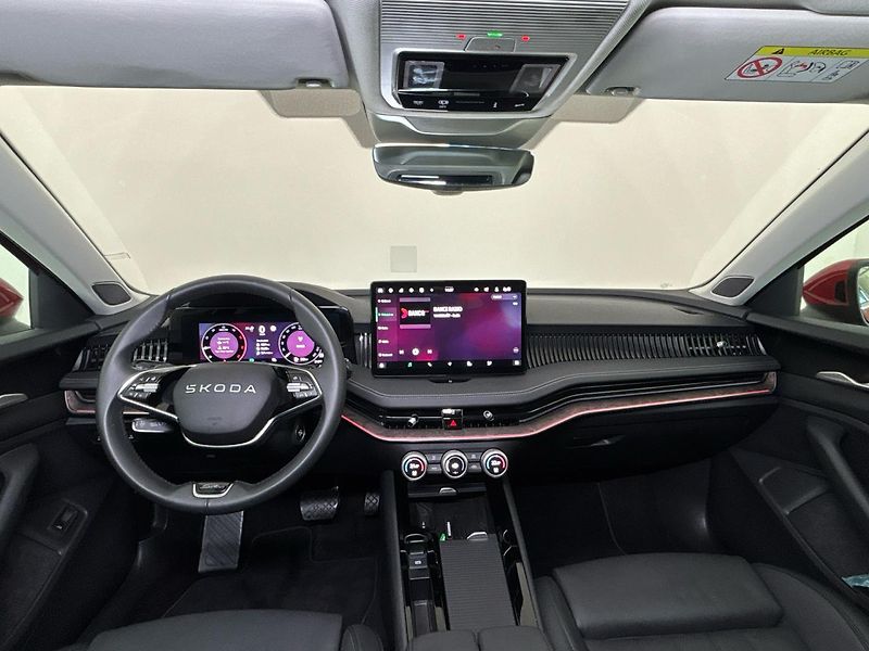Škoda Superb L&K DSG - fotka 5 z 31