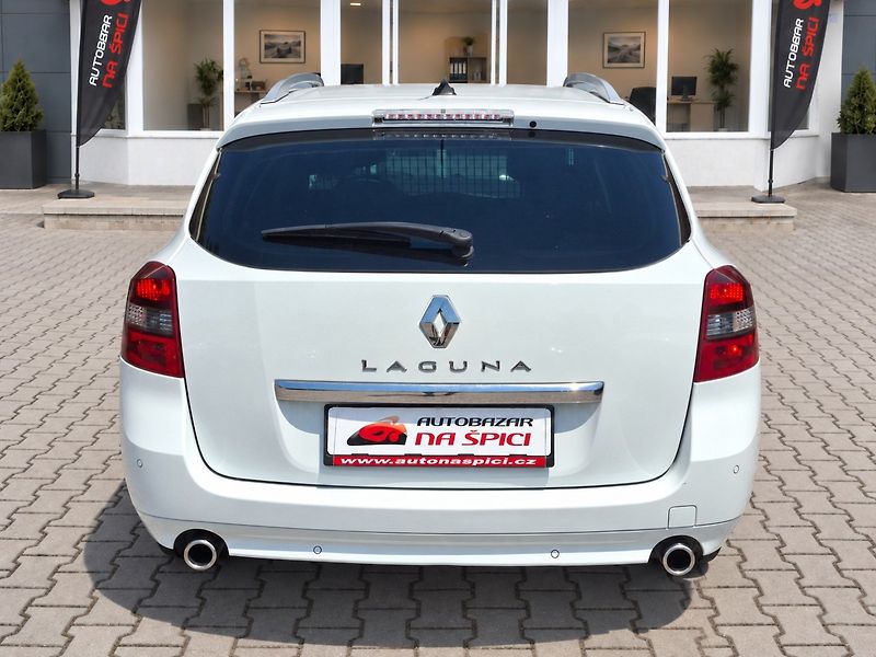 Renault Laguna (2013) 2.0dCi 110kW BLACK EDITION - fotka 7 z 33
