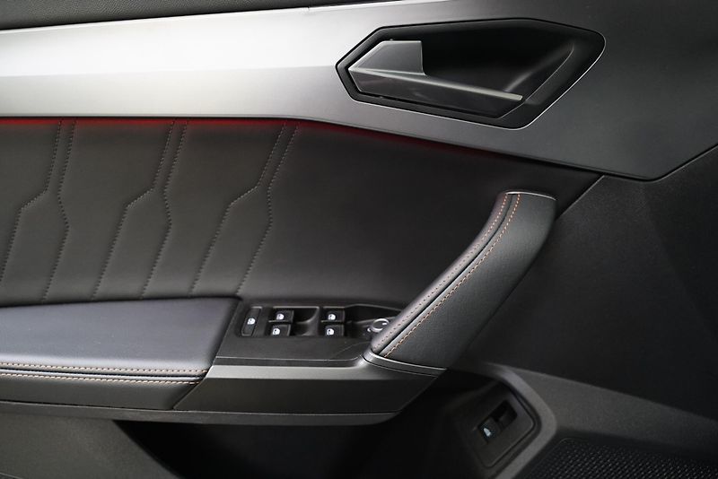 Cupra Formentor - fotka 12 z 26