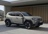 Dacia Duster - od 596 900 Kč.