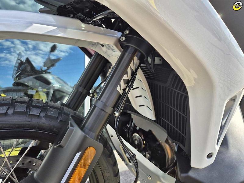 CFMOTO (2026) 1000 MT-X TOURING - fotka 34 z 43