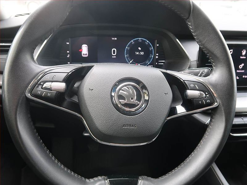 Škoda Octavia (2022) Ambition 2.0 TDI, ČR,1.maj - fotka 21 z 21