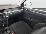 Škoda Superb (2010) Elegance 2.0 TDI, Navi - náhled 8