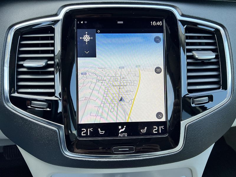 Volvo XC90 2.0 D5 DRIVE-E 4x4 PŮVOD ČR - fotka 22 z 56