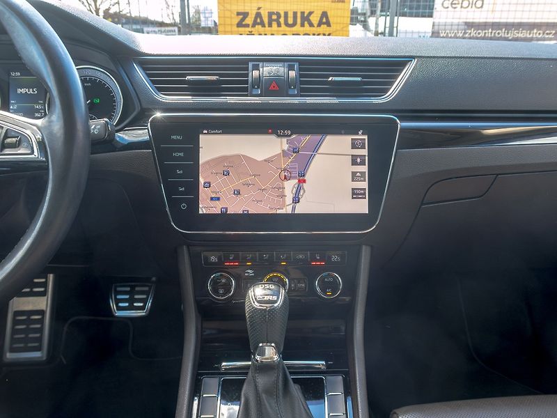 Škoda Superb (2017) 12/17 ČR 2.0TDI–LAURIN KLEMENT - fotka 24 z 58