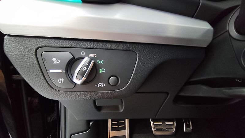 Audi Q5 (2023) Sportback S-line, B&O, Quattro - fotka 72 z 95