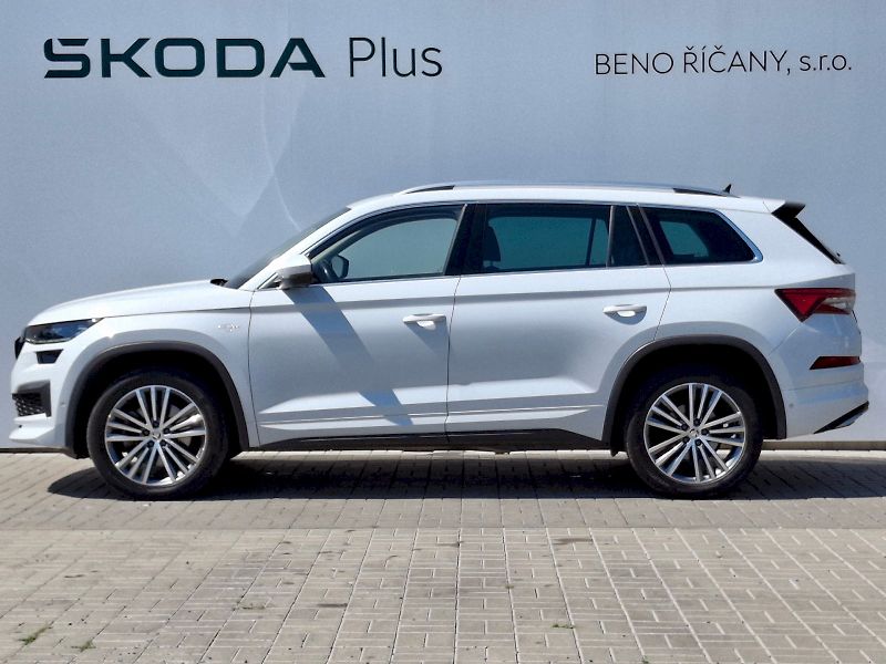 Škoda Kodiaq (2023) L&K DSG 4x4 2,0TDi 147kW - fotka 3 z 35