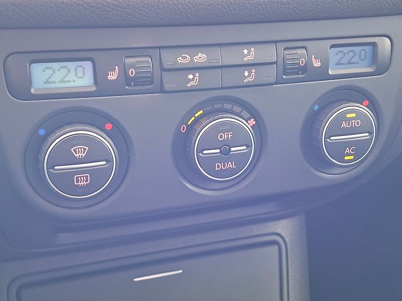Volkswagen Golf Plus 1.4i 59kW UNITED - fotka 16 z 50