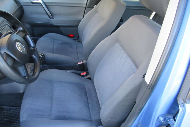 Volkswagen Polo 1.4 FSi AUT. KLIMA - fotka 12 z 18