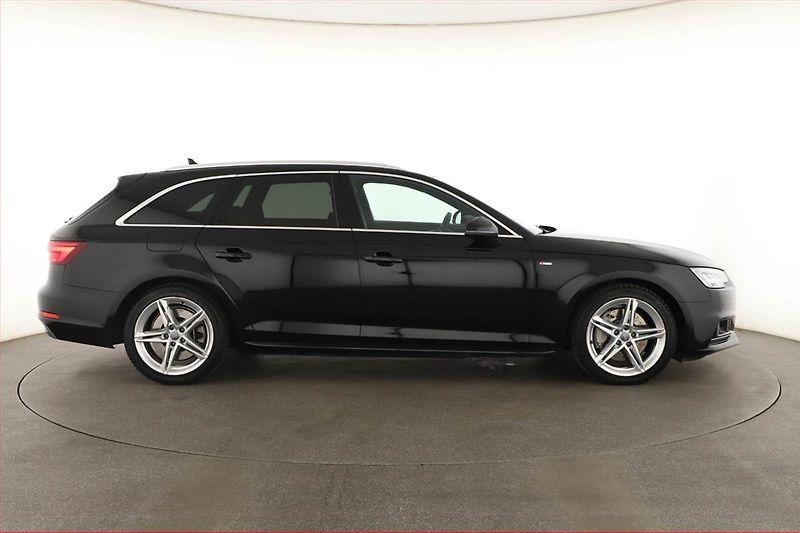 Audi A4 (2018) S-Line 3.0 TDI - fotka 6 z 20