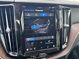 Volvo XC60 T8 AWD ULTIMATE // REZERVACE - náhled 38