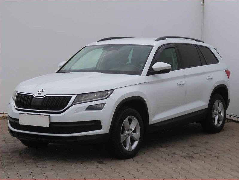 Škoda Kodiaq (2018) 2.0 TDI, Automat, Navi - fotka 2 z 17