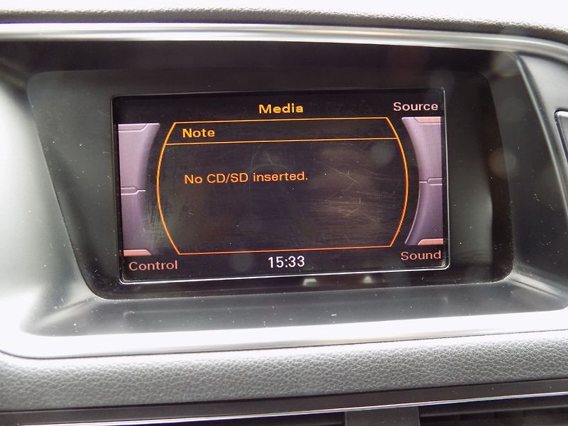 Audi Q5 (2010) 2.0TDI/4x4/Bi-xenon/LED/ - fotka 30 z 38