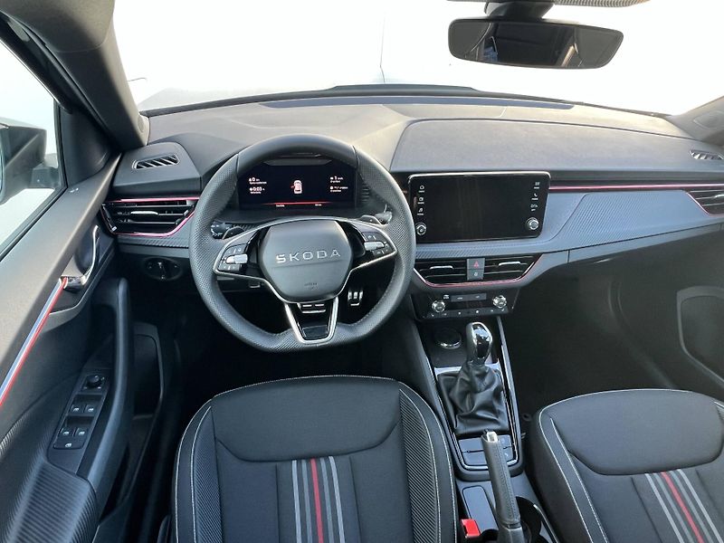 Škoda Kamiq (2026) Monte Carlo 7DSG 1,0TSI - fotka 4 z 6