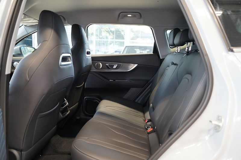 Chery Tiggo 7 (2026) LUXURY 1,6 T-GDI - fotka 18 z 32