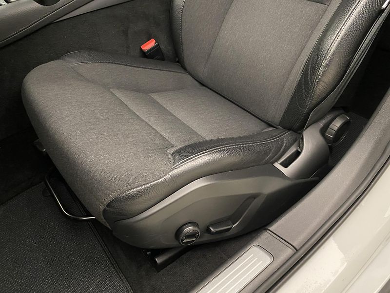 Volvo V90 B4 MOMENTUM AUT - fotka 25 z 46
