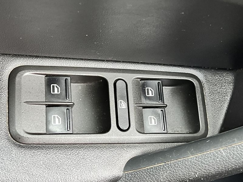 Škoda Yeti 2.0TDi 81kw OUTDOOR AMBITION - fotka 12 z 44