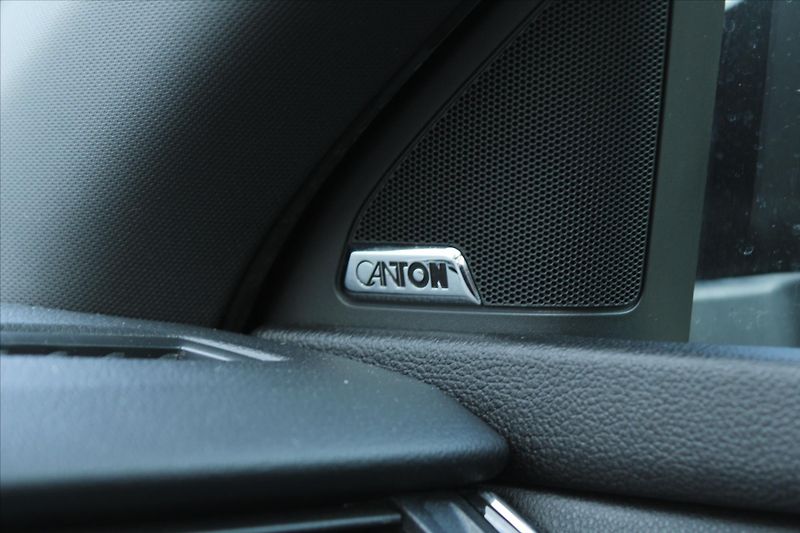 Škoda Octavia 2.0TSI 162kW RS BI-XENON ČR - fotka 25 z 26