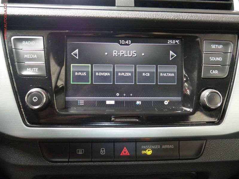 Škoda Fabia (2019) 1.0TSI, 2.maj,ČR, Ambition - fotka 15 z 16