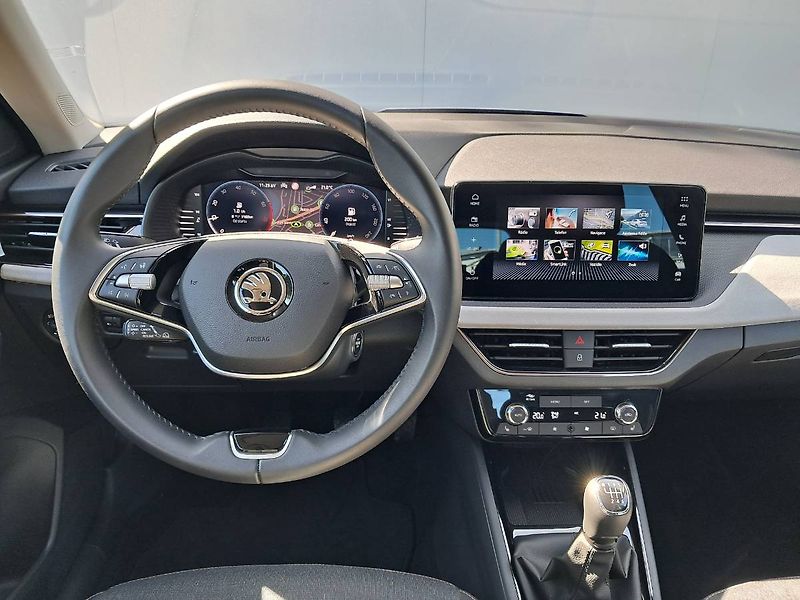 Škoda Kamiq (2024) Top SELECTION 1.0 TSI / 85KW M - fotka 5 z 30