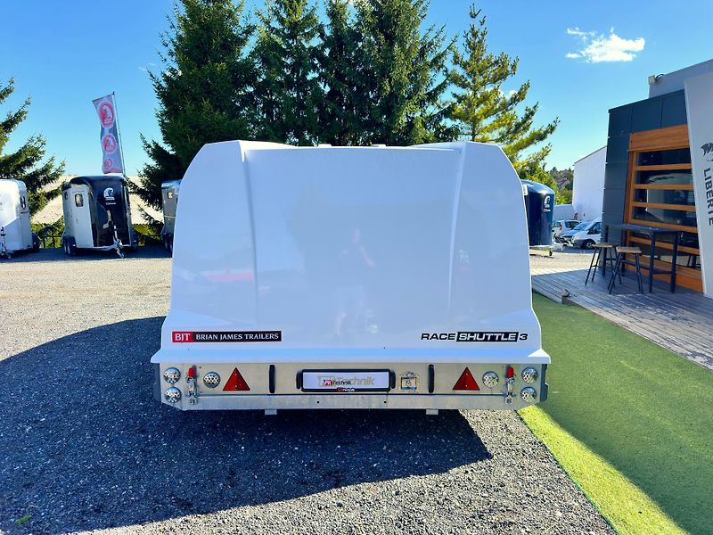 Brian James (2026) Race Shuttle, 470x190x160 cm   - fotka 6 z 30