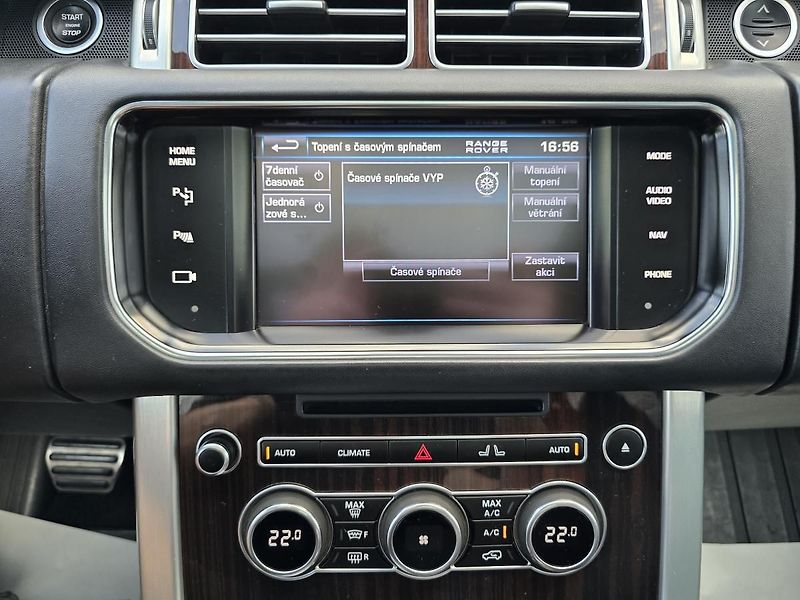 Land Rover Range Rover VOGUE 4,4 V8 250kW 4x4 TAŽNÉ - fotka 37 z 61