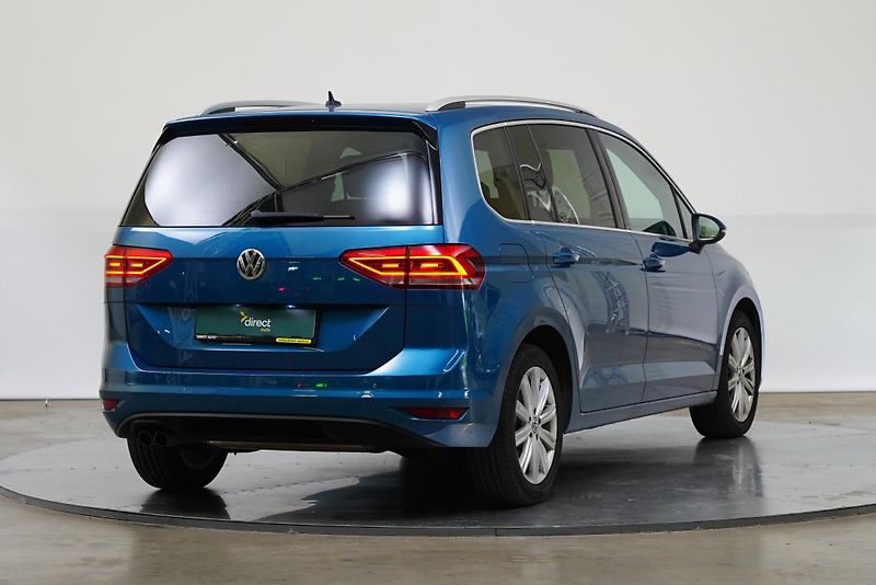 Volkswagen Touran - fotka 3 z 6