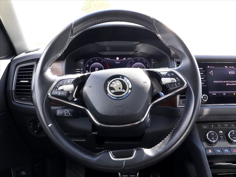 Škoda Kodiaq 2,0 TDI 147kW DSG Scout 4x4 CZ - fotka 19 z 35