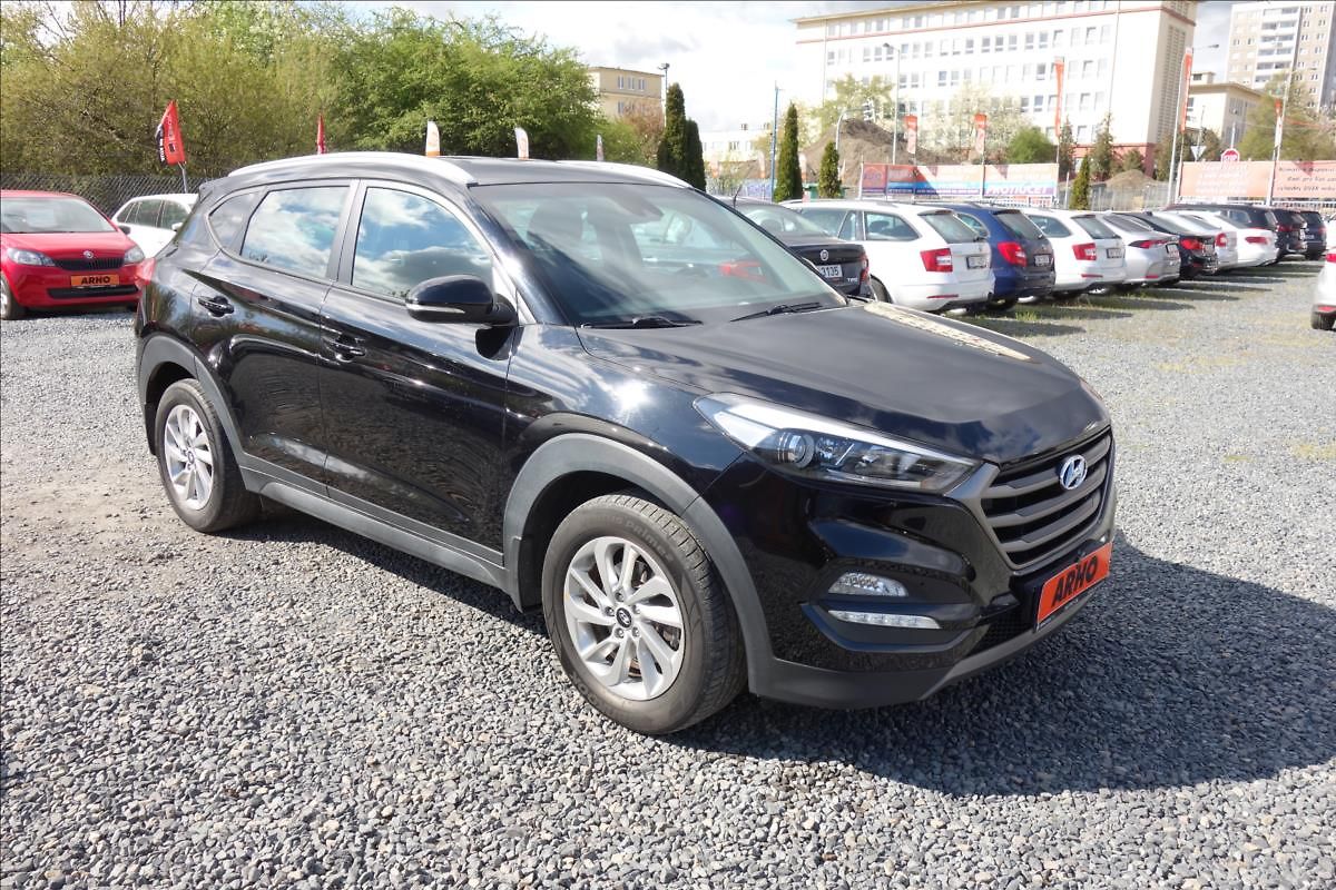 Hyundai Tucson 1,7 CRDi 85KW, ČR, NAVIGACE.