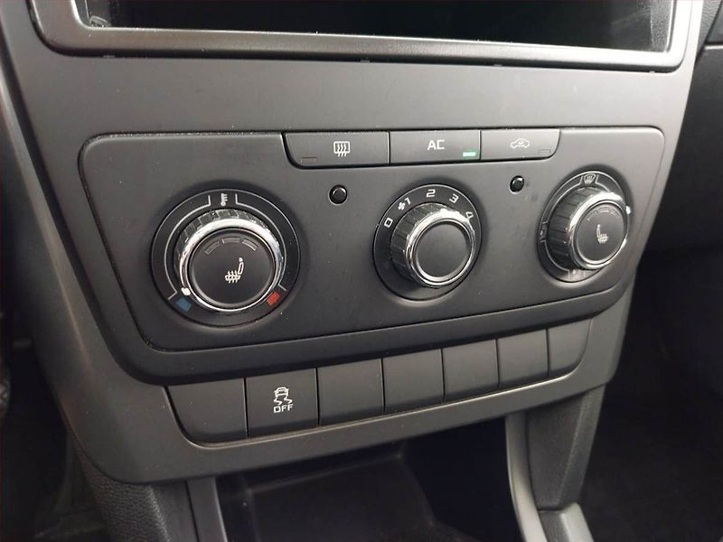 Škoda Yeti (2011) 1.4 TSI, ČR,1.maj, Serv.kniha - fotka 13 z 18