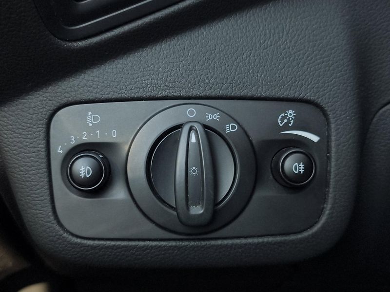 Ford Grand C-MAX (2018) 1.0 92kW, ČR, 1. Maj., Tažné, - fotka 30 z 30
