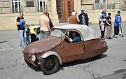 Nablýskané historické vozidla a motorky obsadily v neděli 19. května centrum Prostějova. 19.5. 2024