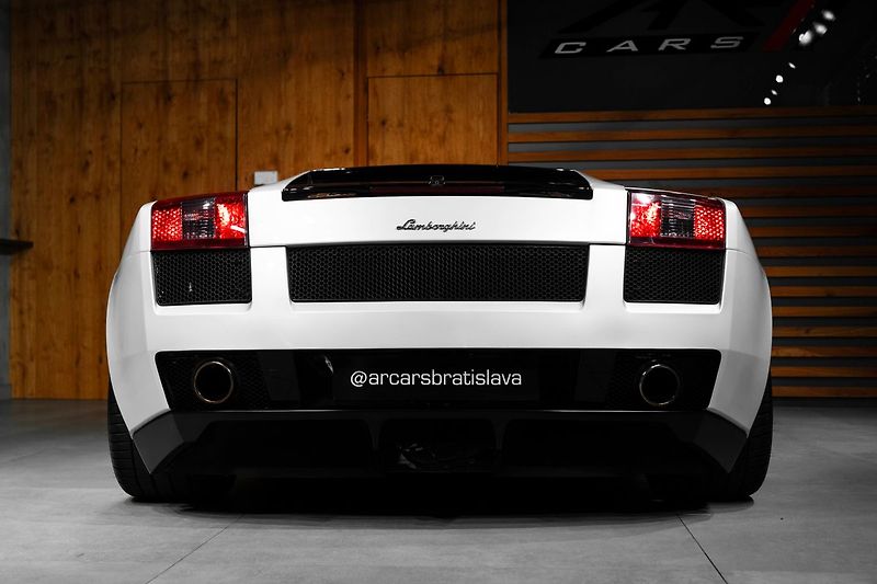 Lamborghini Gallardo 5.0 SE, 142/250, Lift, Kamera, - fotka 39 z 40