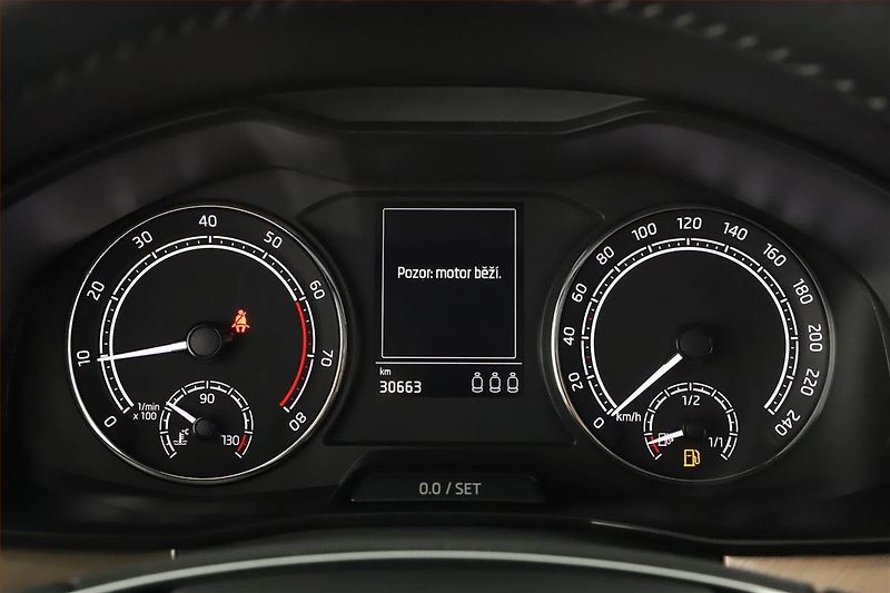 Škoda Kamiq (2021) Style 1.0 TSI - fotka 8 z 14