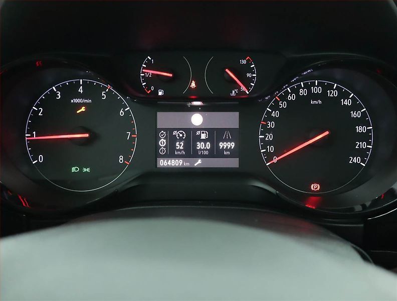 Opel Corsa (2023) 1.2 Turbo, Navi, Tempomat - fotka 11 z 18