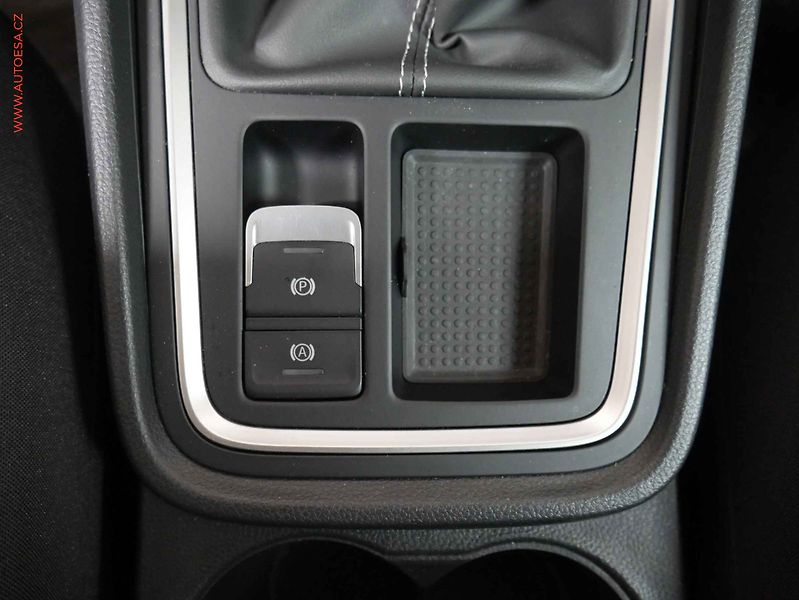 Seat Ateca (2024) 1.5 TSi, LED, navi - fotka 27 z 27