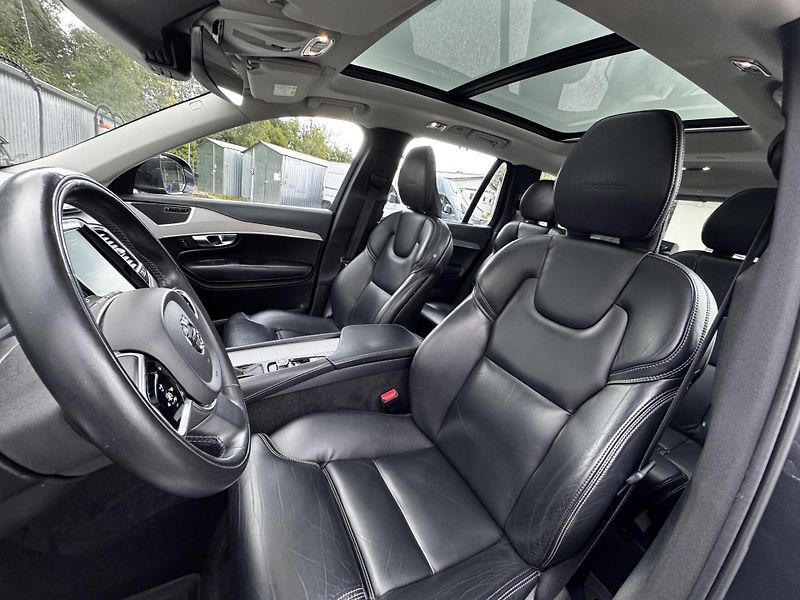 Volvo XC90 D5 AWD Inscription/PANO/7m* - fotka 9 z 49