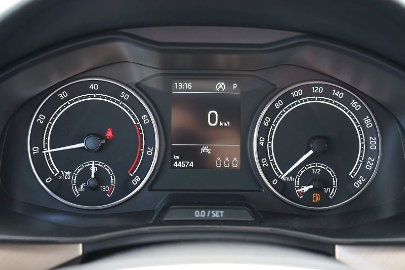 Škoda Kamiq (2023) TSI 110 kW Style DSG - tažné - fotka 11 z 30
