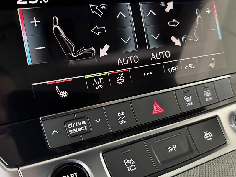 Audi A6 50TFSIe Quattro*360kam*KeyLess - fotka 27 z 38