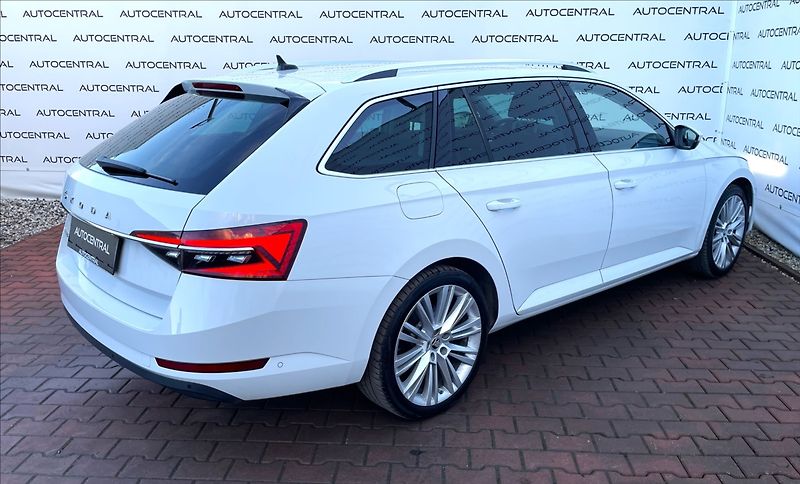 Škoda Superb 2,0 TDi,147kW,STYLE,DSG - fotka 4 z 28