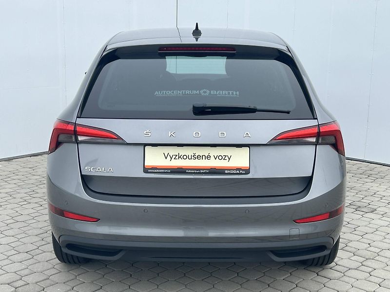 Škoda Scala Ambition 6MP 1,0TSI - fotka 21 z 22