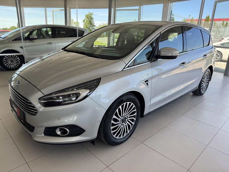 Ford S-MAX 2,0TDCi AT8*140kW*REZERVACE! - fotka 2 z 34