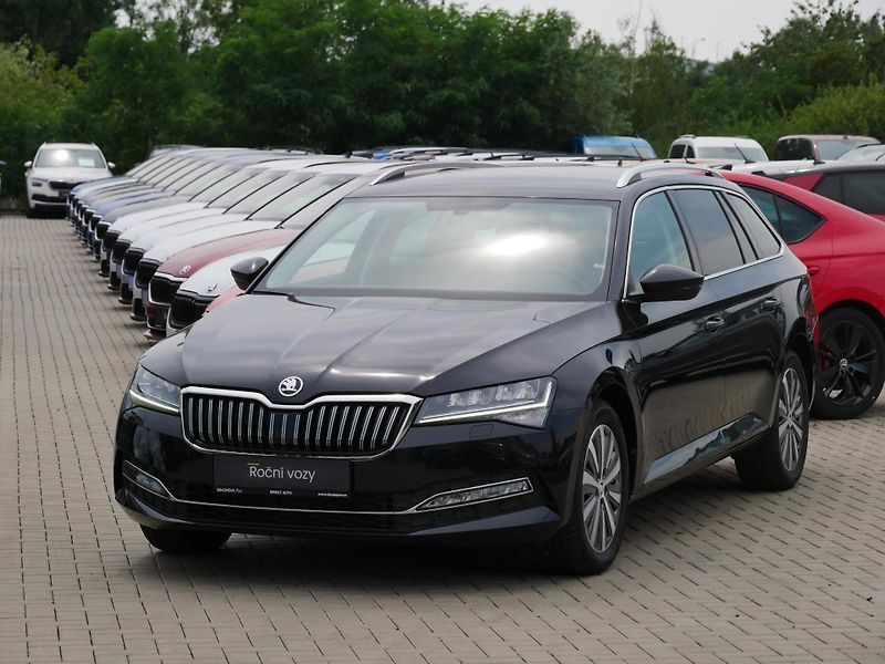 Škoda Superb - fotografie inzerátu