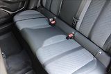 Peugeot 2008 1,2 PT  ČR,ALLURE,ZÁRUKA - náhled 29