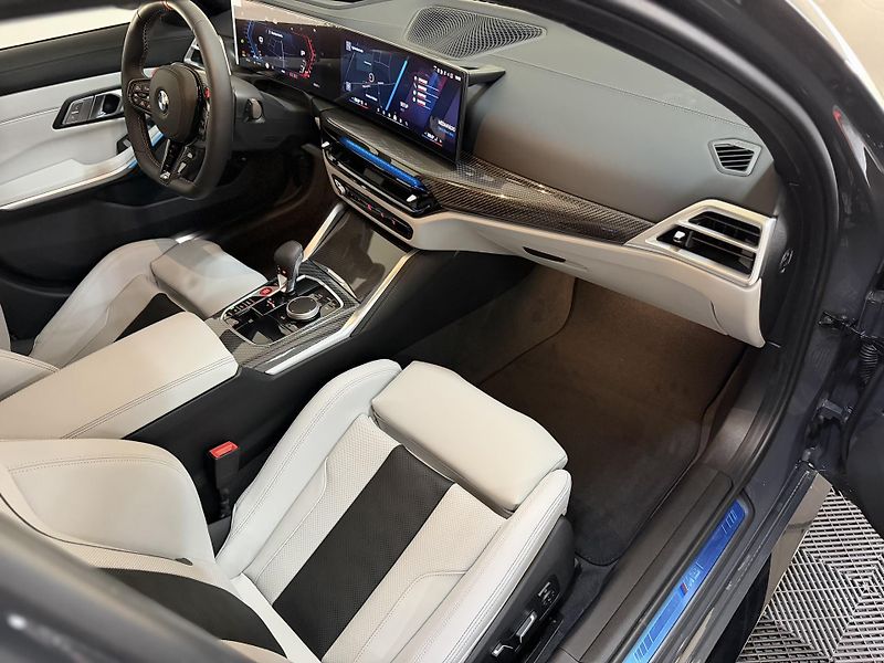 BMW M3 Competition xDrive NEW Indiv. - fotka 46 z 47
