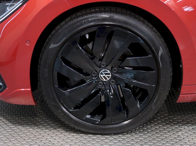 Volkswagen Arteon (2022) SB R-LINE 2.0TSI 206KW 4x4 DSG - fotka 12 z 42