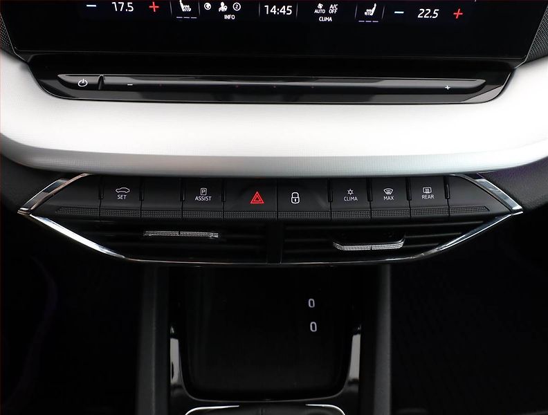 Škoda Octavia (2023) Style 2.0 TDI - fotka 12 z 18